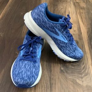 Brooks Launch 7 Blue knit upper Size8.5